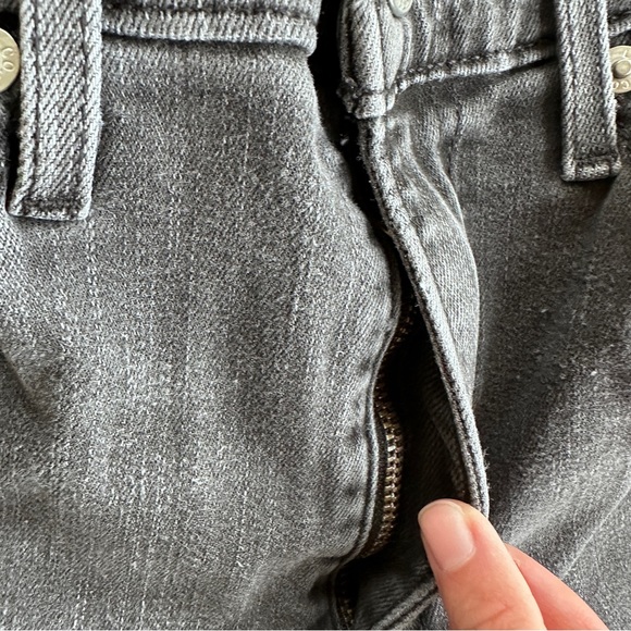 Levi’s Mile High Super Skinny Black Jeans - Picture 3 of 5